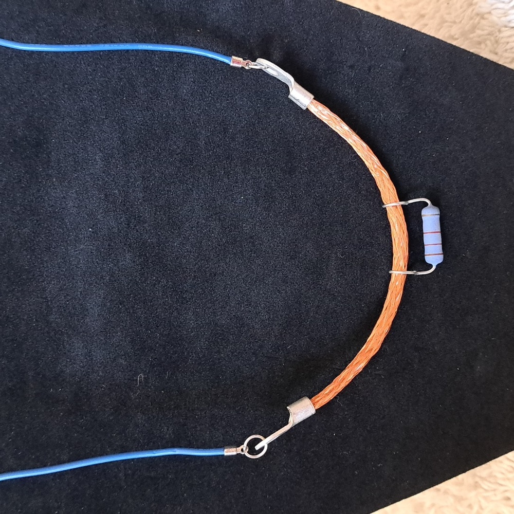 IrResistorAble Necklace